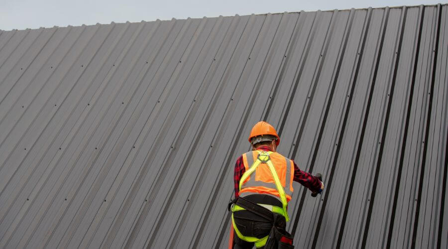 Expert top industrial roofings services in Trezevant, TN